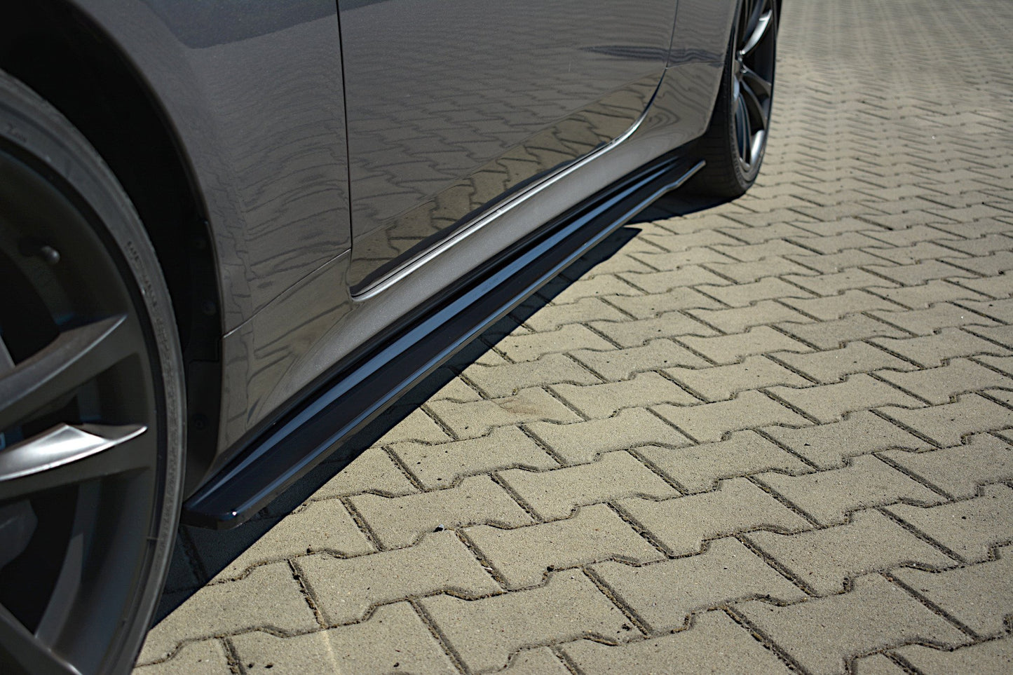 Seitenschweller Ansatz für HYUNDAI GENESIS COUPÉ MK.1 schwarz Hochglanz