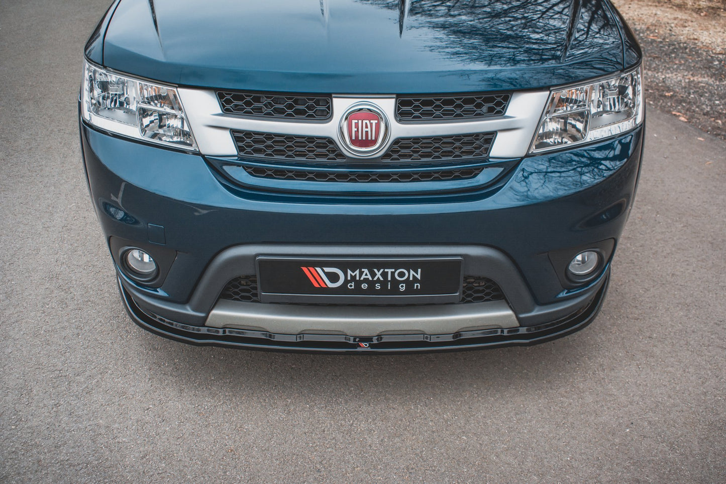 Front Ansatz für Fiat Freemont schwarz Hochglanz
