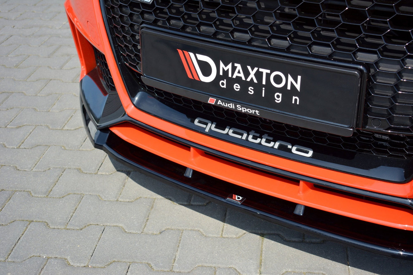 Front Ansatz V.2 für Audi TT RS 8S schwarz Hochglanz