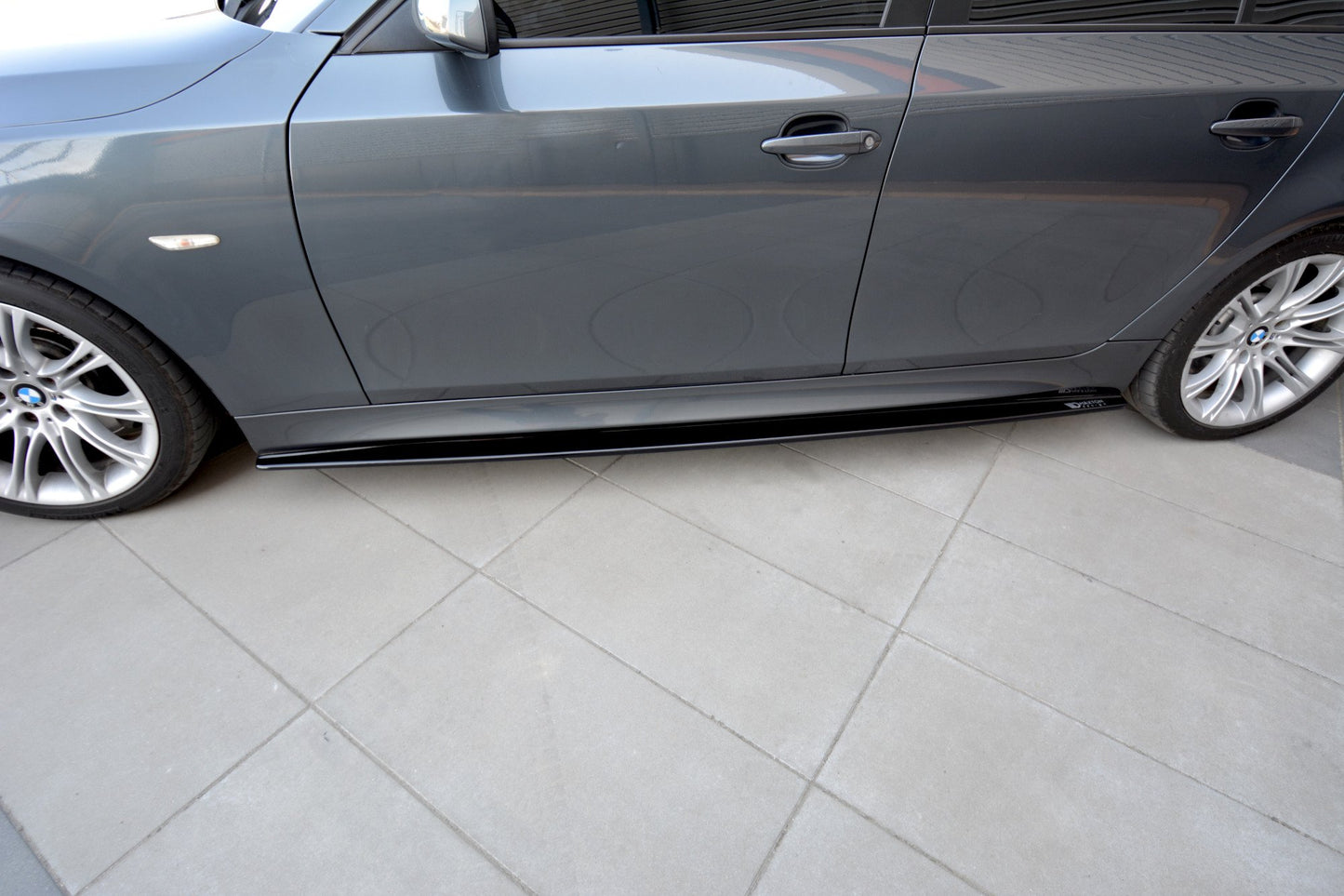 Seitenschweller Ansatz für BMW 5er E60/61 M Paket schwarz Hochglanz