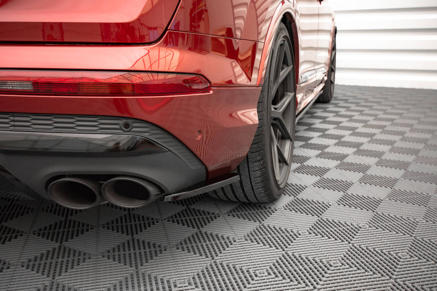 Heck Ansatz Flaps Diffusor für Audi SQ7 Mk2 (4M) Facelift schwarz Hochglanz