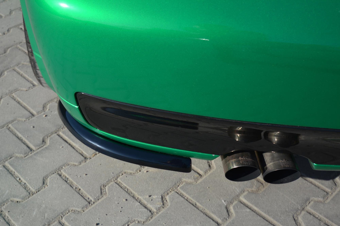 Heck Ansatz Flaps Diffusor V.1 für AUDI S3 8L schwarz Hochglanz