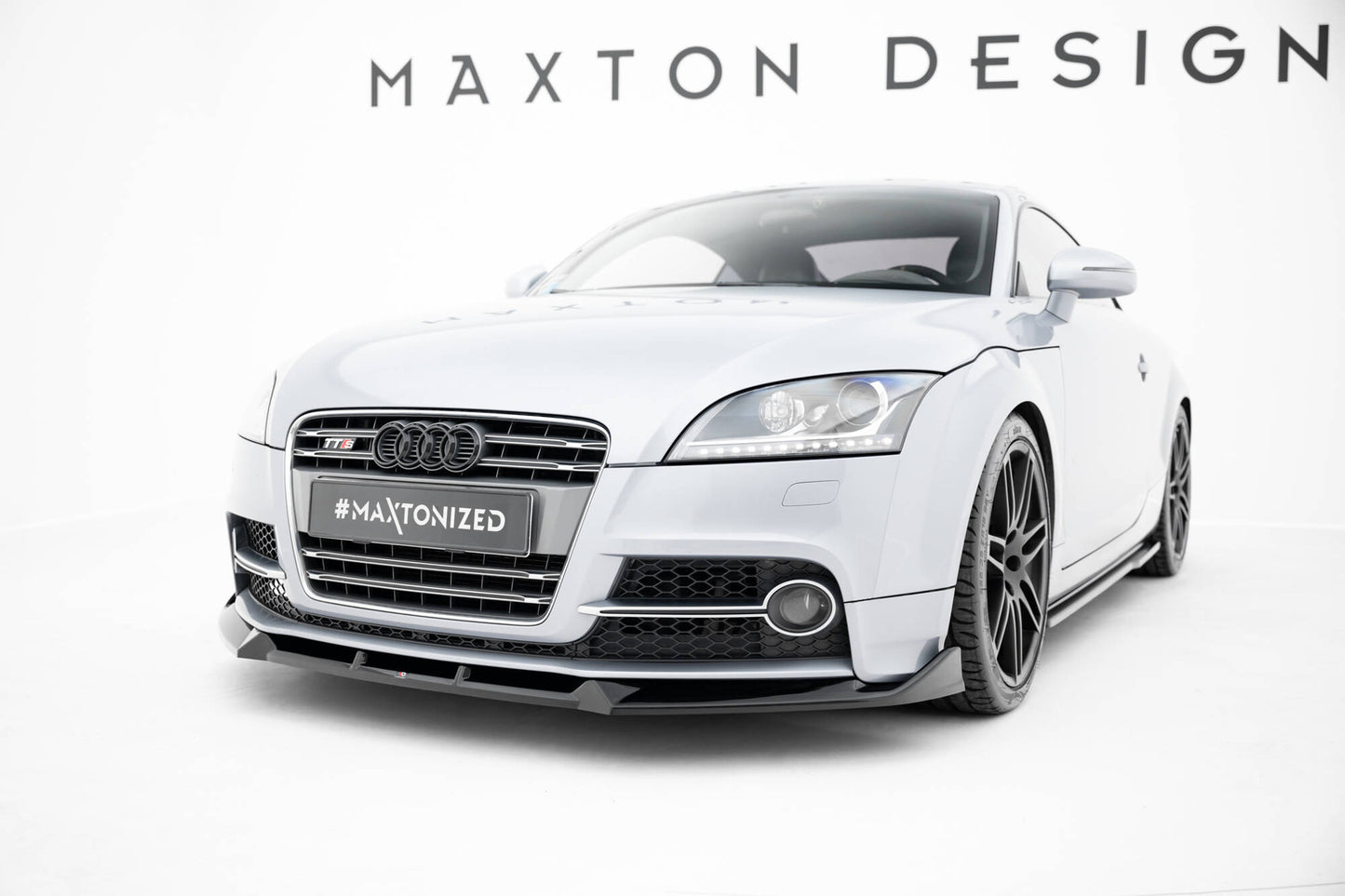 Front Ansatz V.3 für Audi TT S / TT S-Line 8J Facelift schwarz Hochglanz