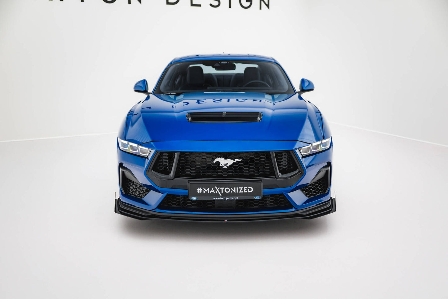 Street Pro Front Ansatz + Flaps für Ford Mustang GT Mk7 schwarz Hochglanz