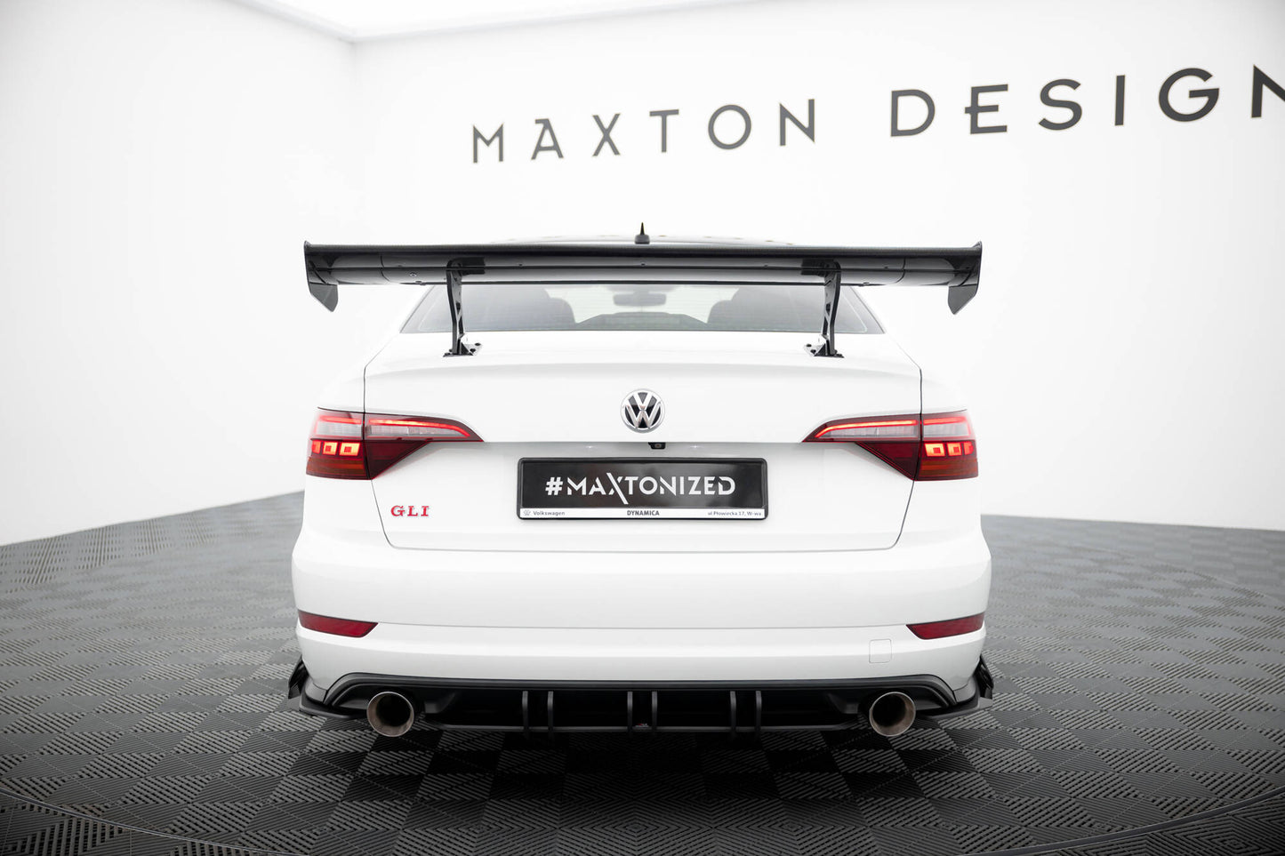 Carbon Spoiler With Internal Brackets Uprights VW Jetta GLI Mk7