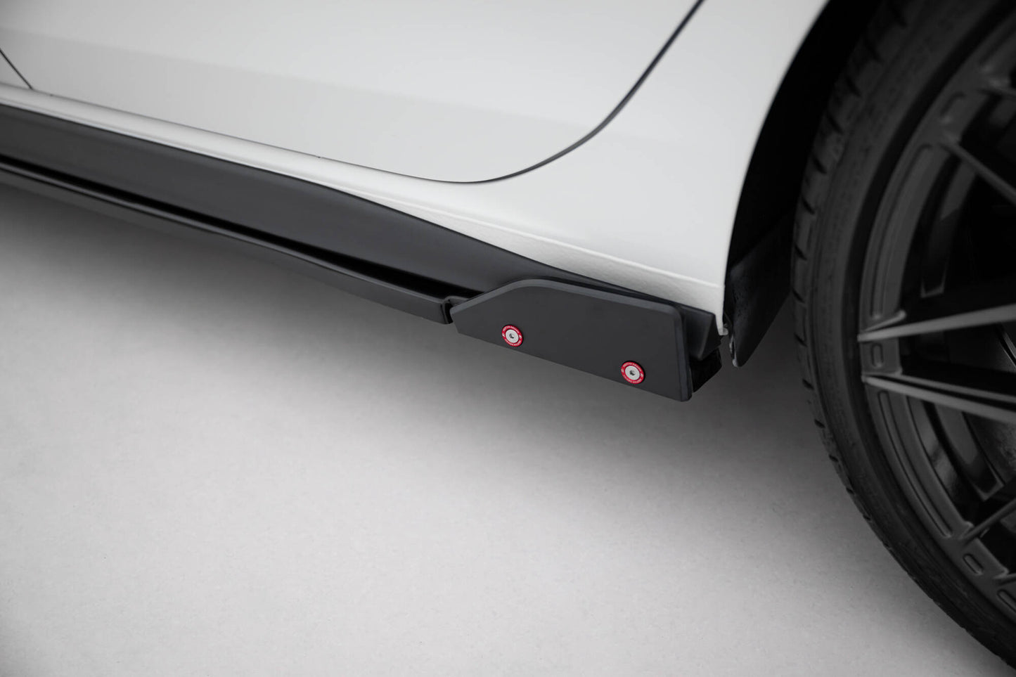 Seitenschweller Ansatz V.2 für + Flaps für VW Golf GTI / GTE / GTI Clubsport / GTD / R-Line Mk8