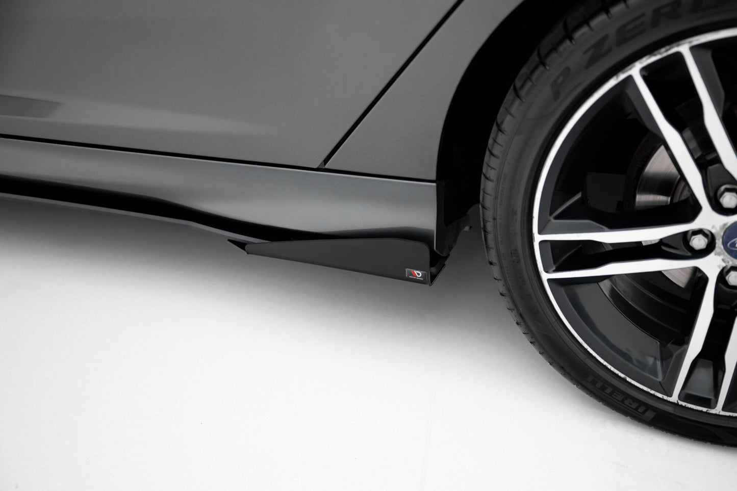 Street Pro Seitenschweller Ansatz + Flaps für Ford Focus ST Mk3 Facelift schwarz Hochglanz