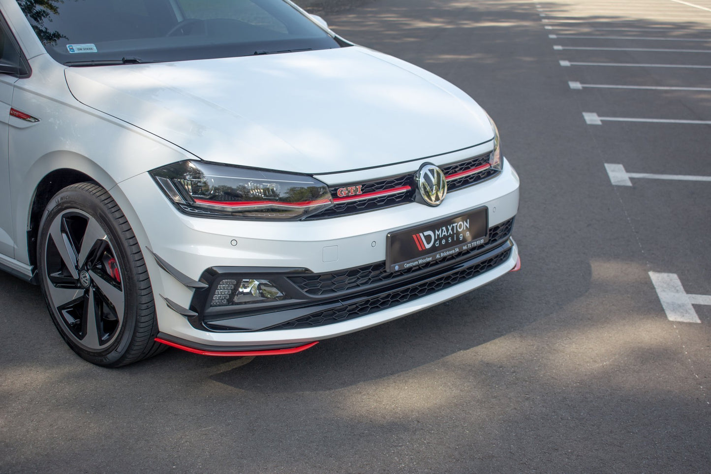 Front Ansatz für Seite VW Polo GTI / R-line Mk6 schwarz Hochglanz