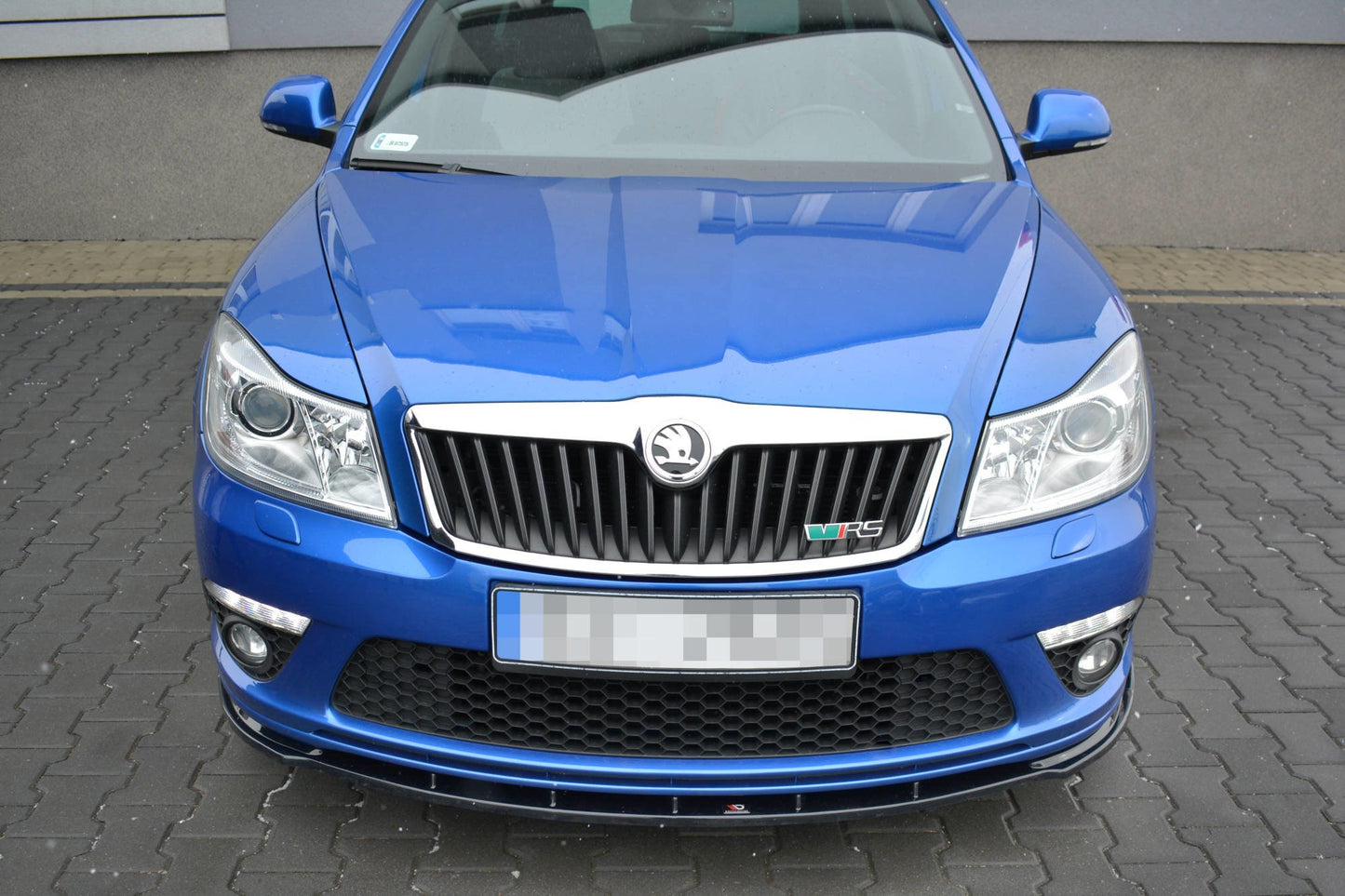 Front Ansatz V.1 für Skoda Octavia RS Mk2 FL schwarz Hochglanz