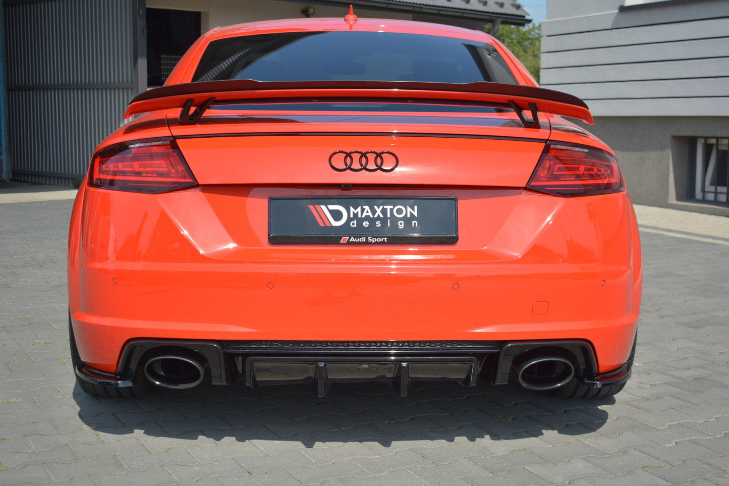 Diffusor Heck Ansatz für Audi TT RS 8S schwarz Hochglanz