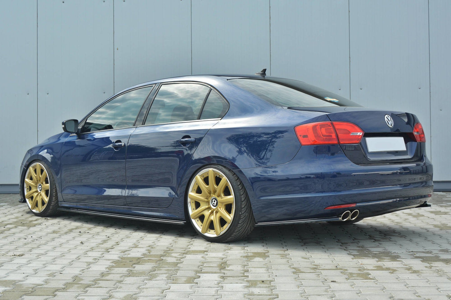 Seitenschweller Ansatz für VOLKSWAGEN JETTA MK6 SEDAN vor Facelift schwarz Hochglanz