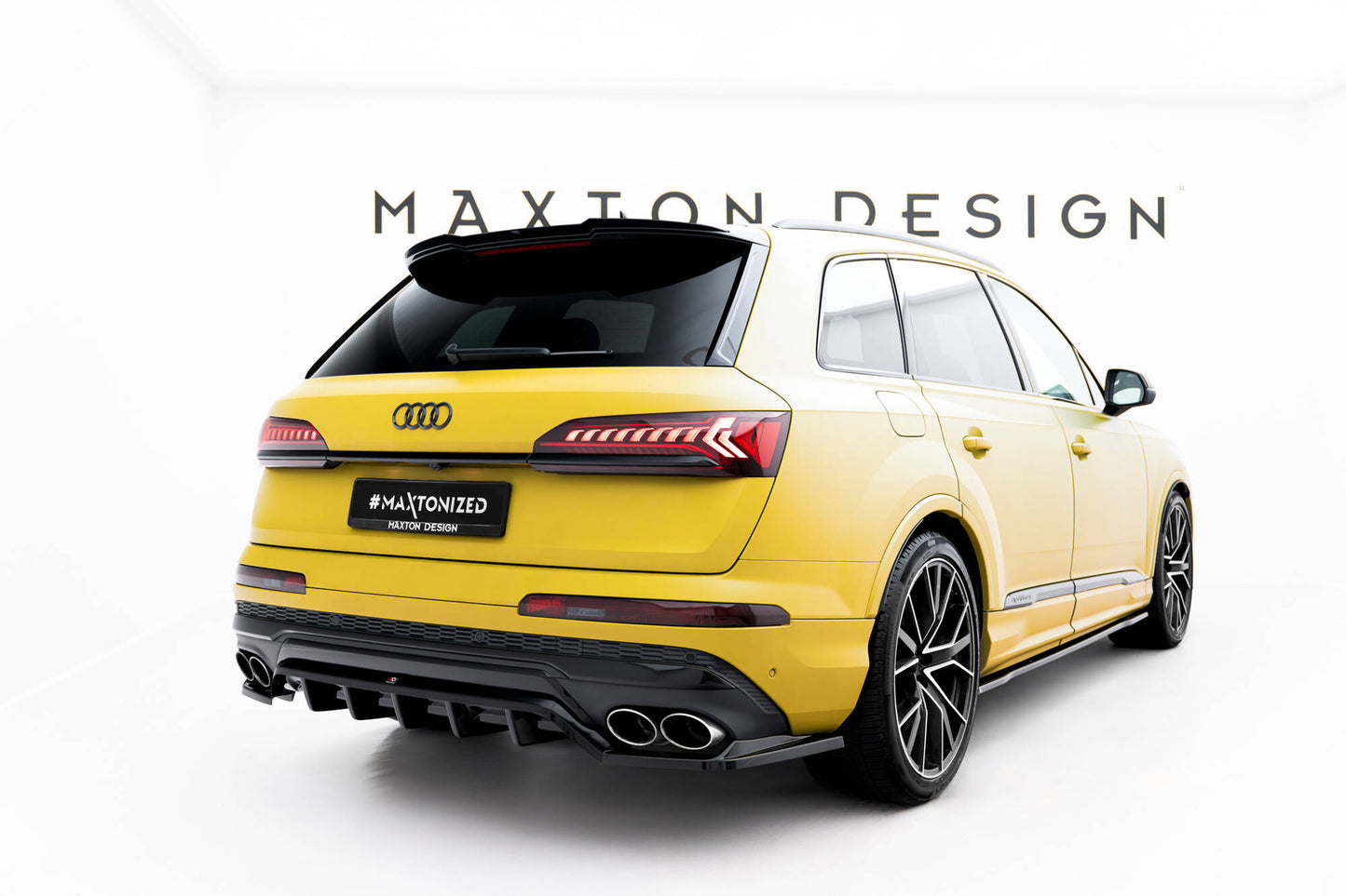 Mittlerer Cup Diffusor DTM Look Heck Ansatz für Audi SQ7 Mk2 (4M) Facelift schwarz Hochglanz