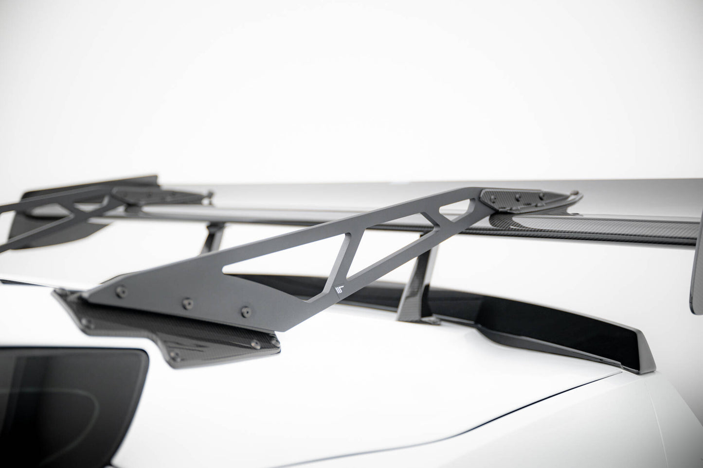 Carbon Spoiler With Upper Swan Mounting Chevrolet Corvette Stingray / Grand Sport C7