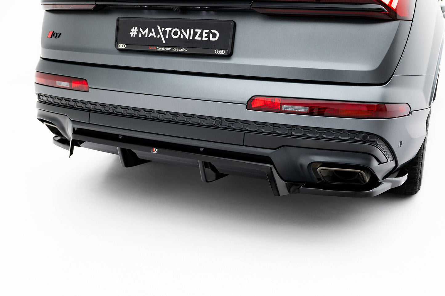 Mittlerer Cup Diffusor DTM Look Heck Ansatz für Audi Q7 S-Line Mk2 Facelift 2 schwarz Hochglanz