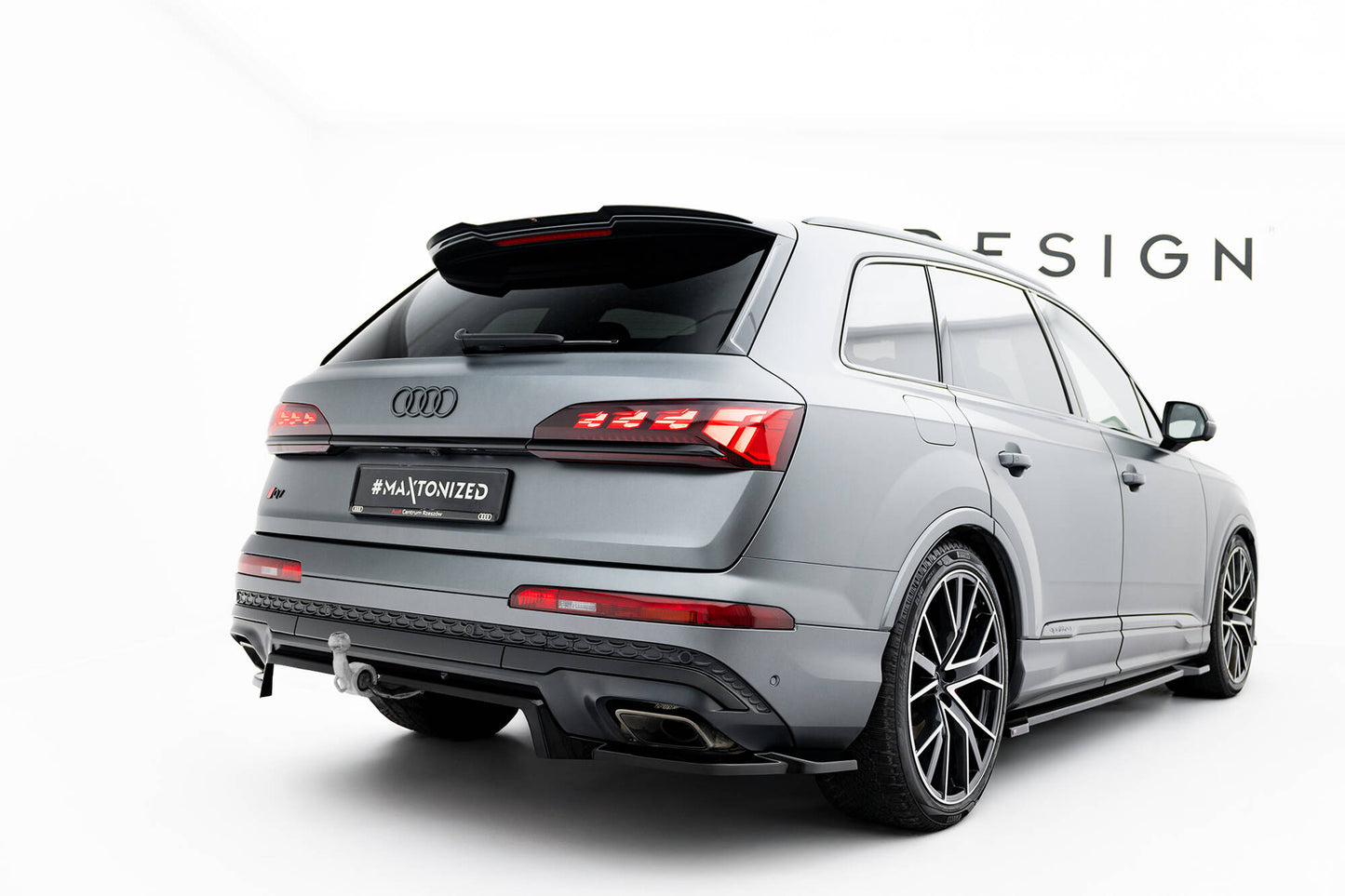 Mittlerer Cup Diffusor DTM Look Heck Ansatz für Audi Q7 S-Line Mk2 Facelift 2 schwarz Hochglanz