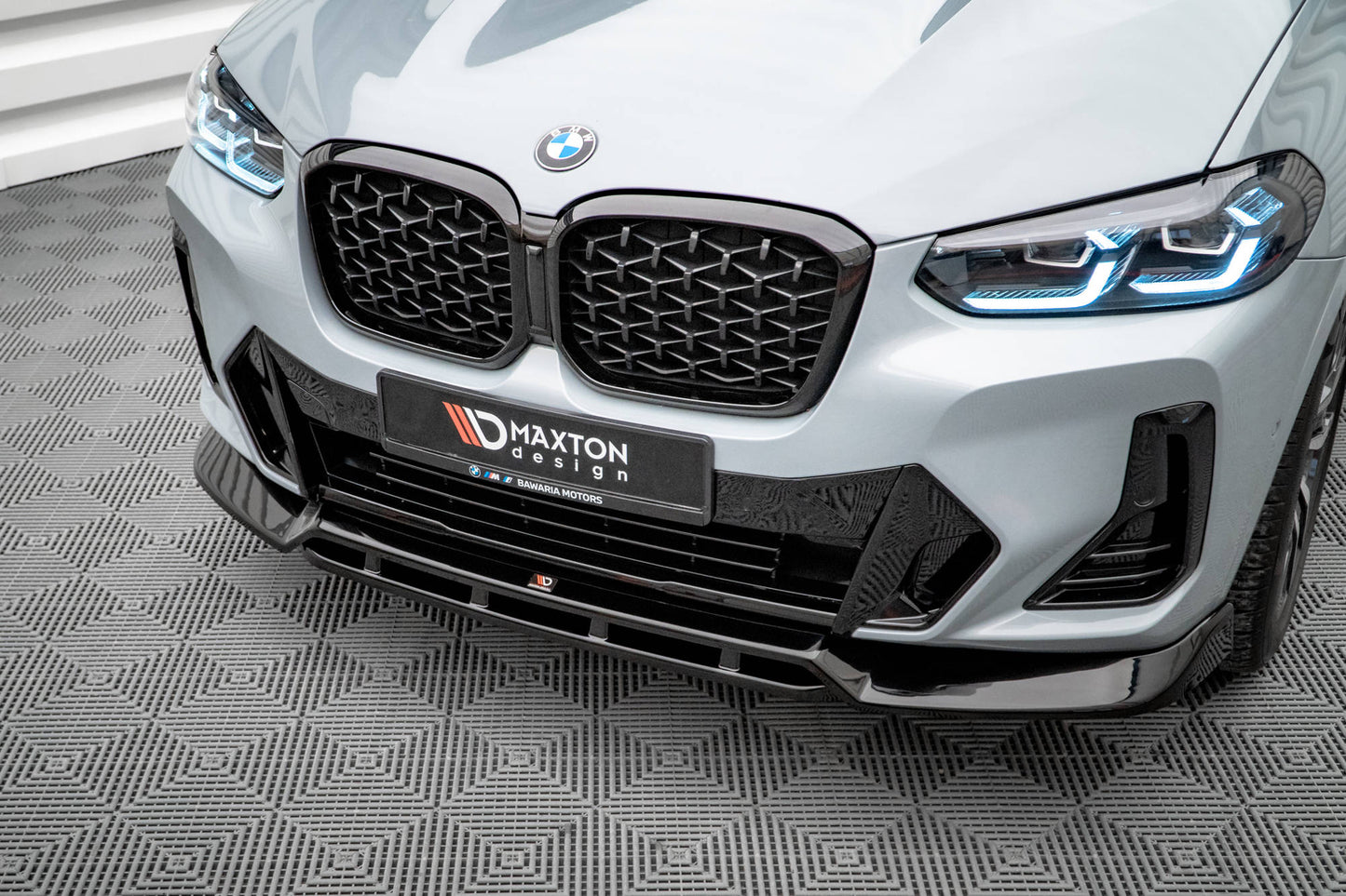 Front Ansatz V.1 für BMW X4 M-Paket G02 Facelift schwarz Hochglanz