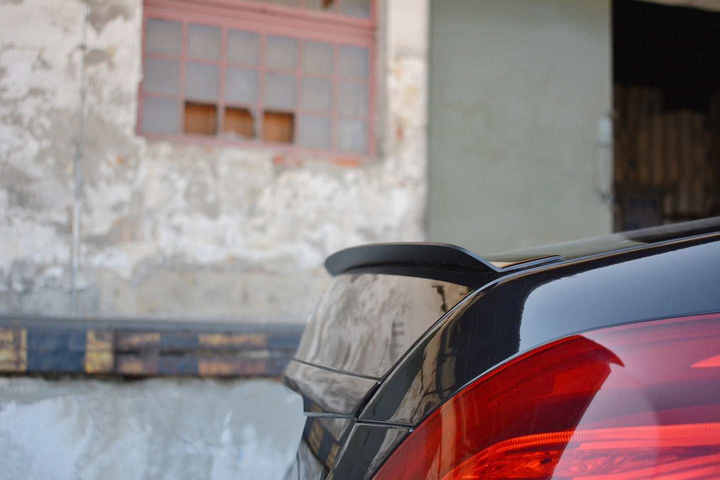 Spoiler CAP für Mercedes-Benz S W222 / W222 Facelift schwarz Hochglanz