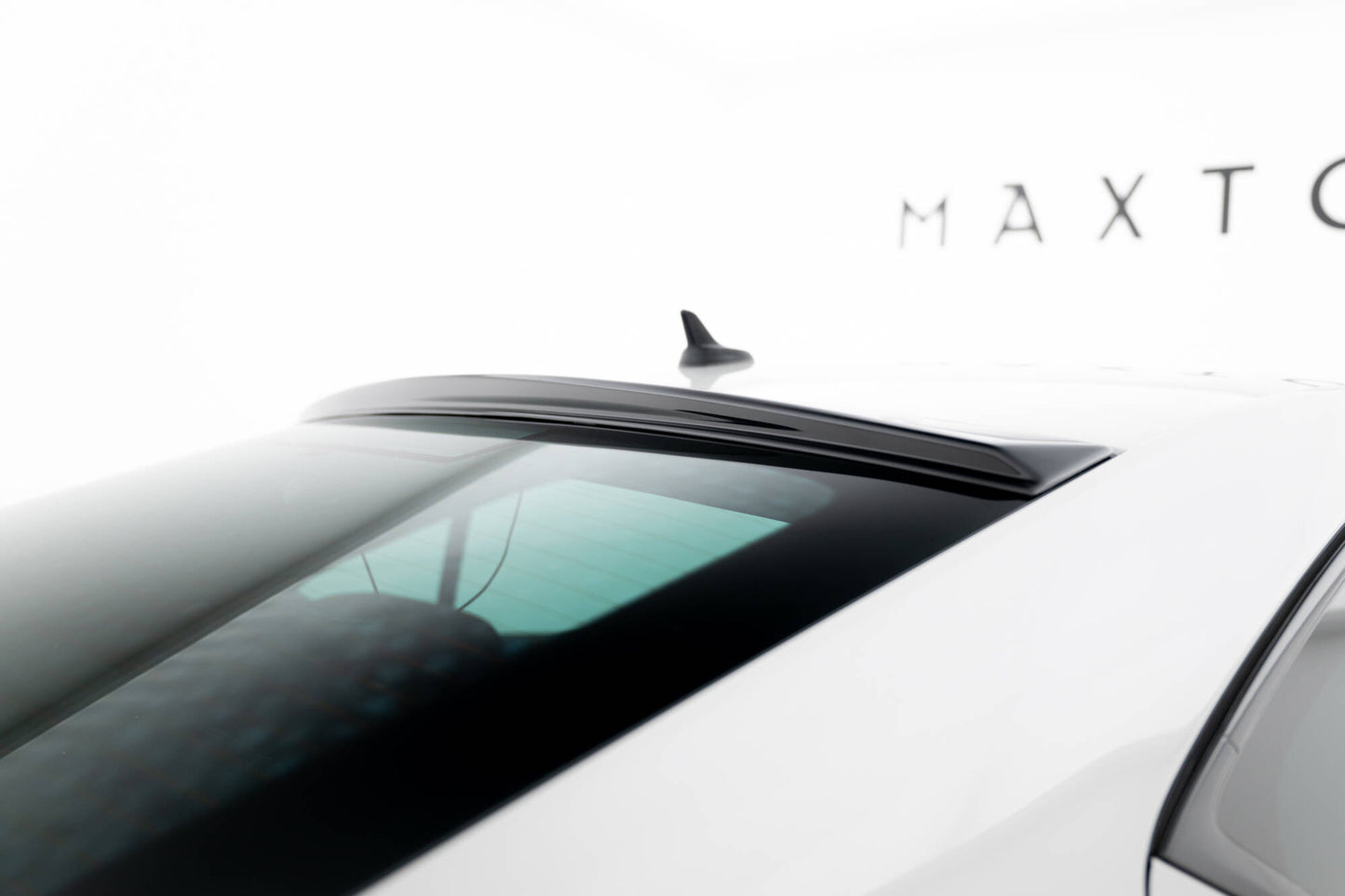 Heckscheiben Spoiler für Skoda Superb Liftback Mk3 / Mk3 Facelift schwarz Hochglanz