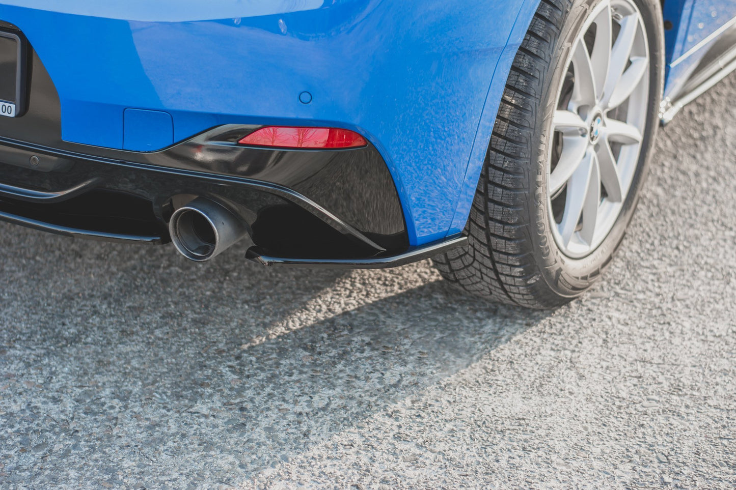 Heck Ansatz Flaps Diffusor für BMW X2 F39 M-Paket schwarz Hochglanz