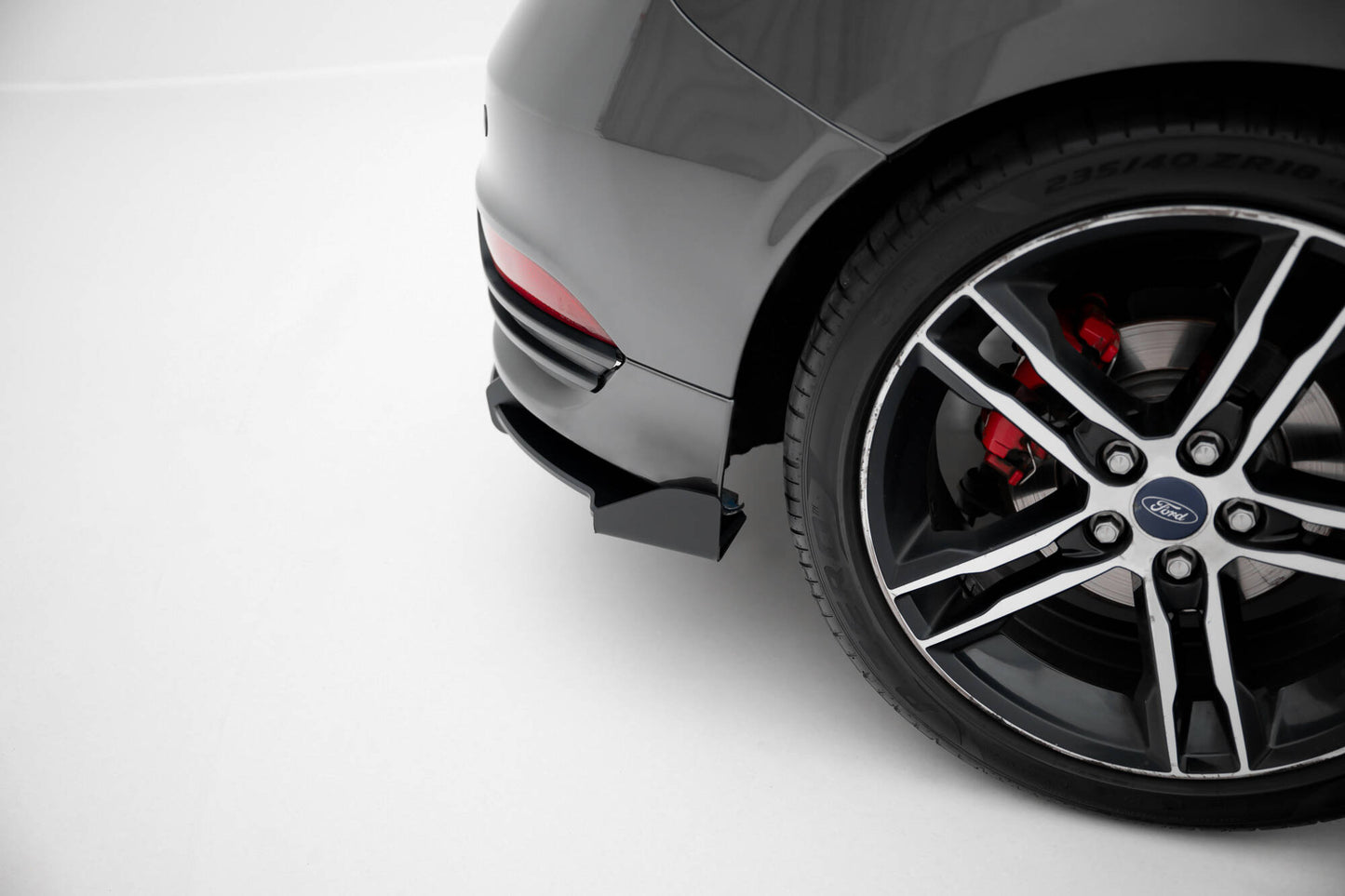Street Pro Heckschürze + Flaps für Ford Focus ST Mk3 Facelift schwarz Hochglanz