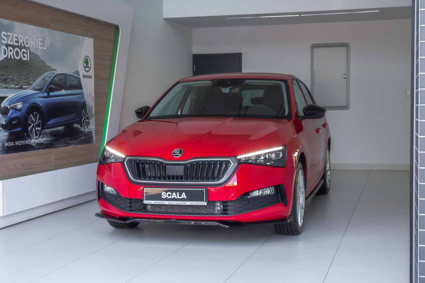 Front Ansatz V.2 für Skoda Scala schwarz Hochglanz