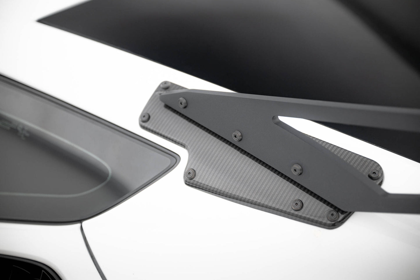 Carbon Spoiler With Upper Swan Mounting Chevrolet Corvette Stingray / Grand Sport C7