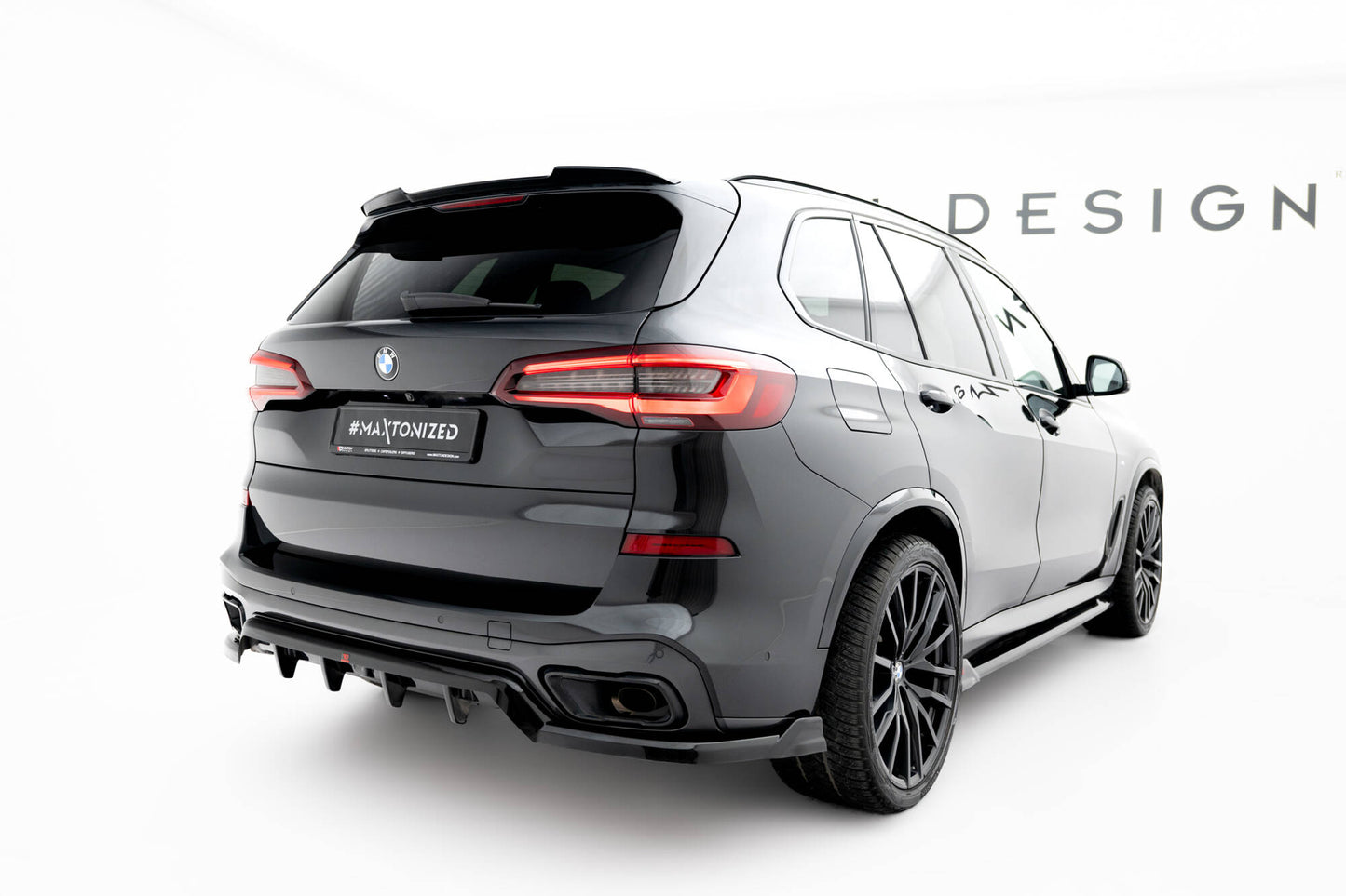 Spoiler CAP V.1 für BMW X5 G05 M Paket schwarz Hochglanz