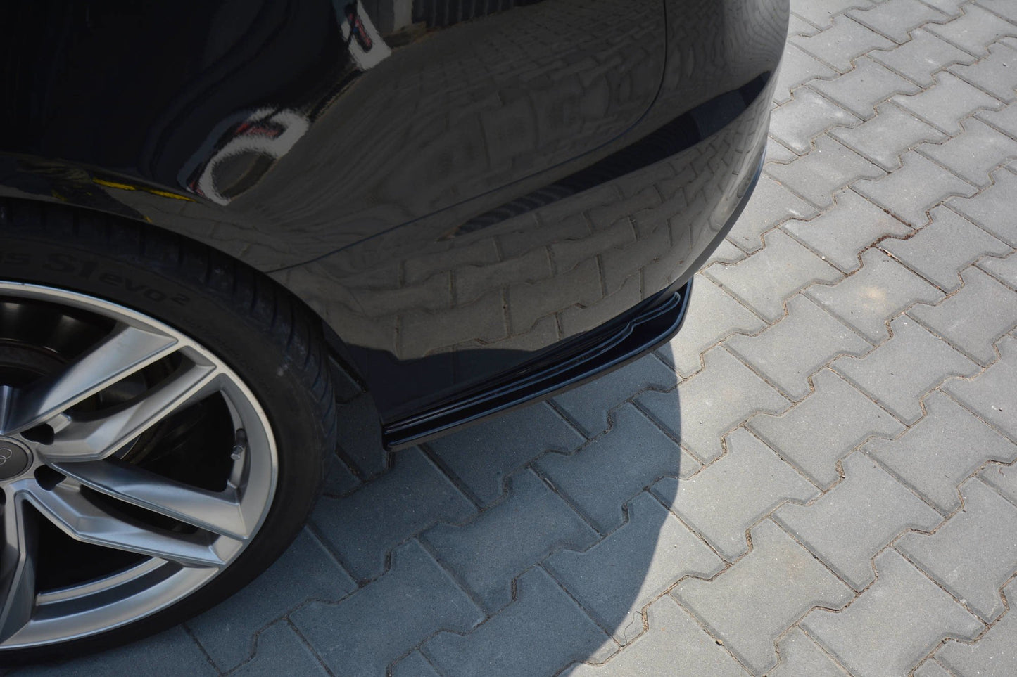 Heck Ansatz Flaps Diffusor für Audi A5 S-Line 8T FL Sportback schwarz Hochglanz