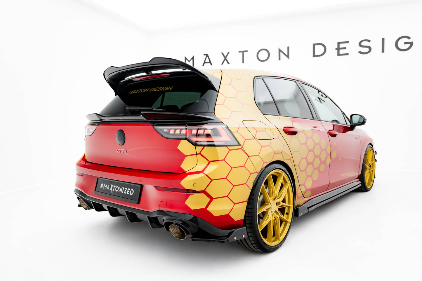 Niedriger Spoiler CAP 3D für VW Golf R Mk8 Facelift schwarz Hochglanz