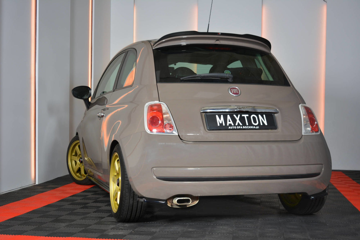 Heck Ansatz Flaps Diffusor für FIAT 500 HATCHBACK vor Facelift schwarz Hochglanz
