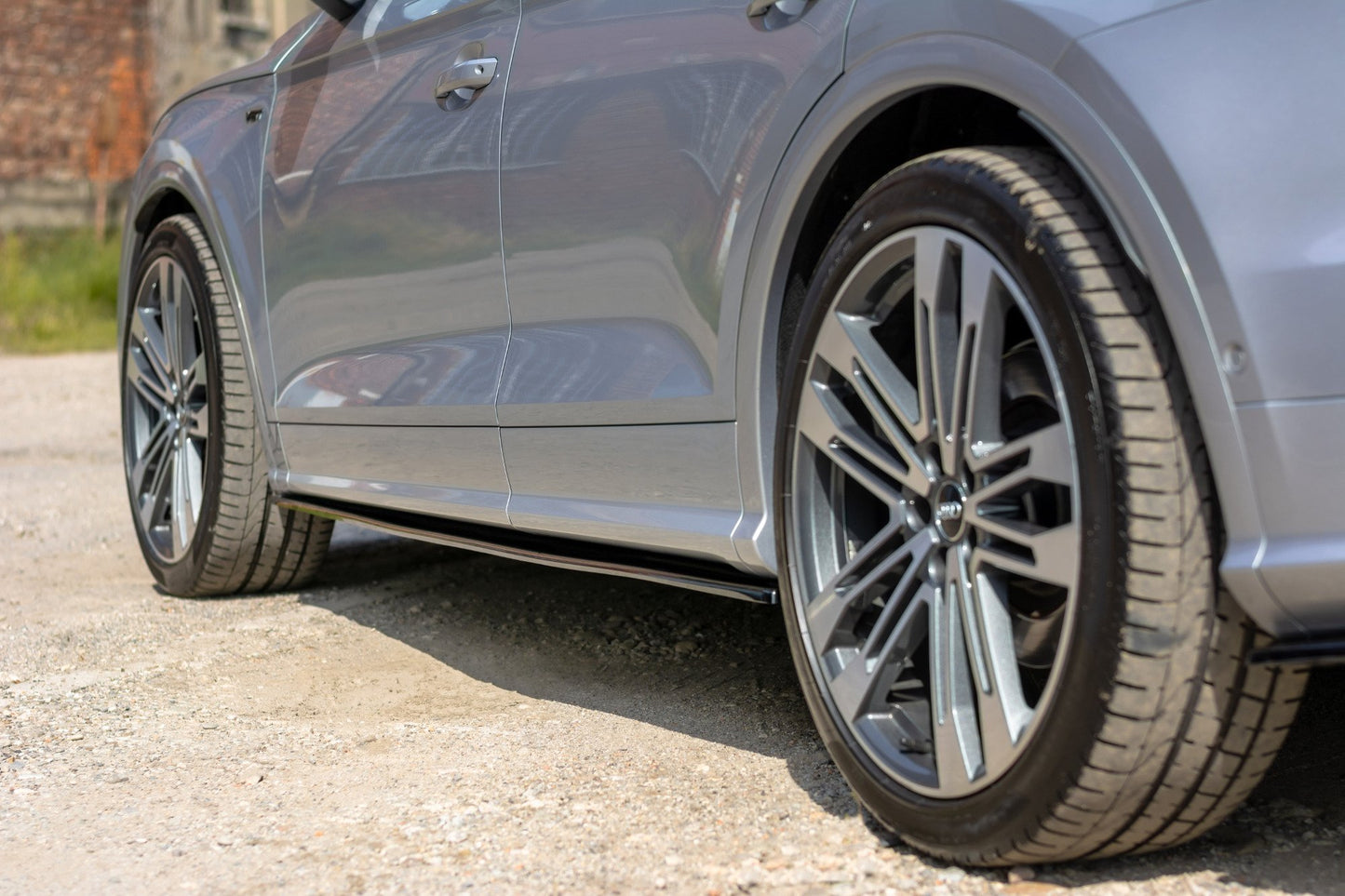 Seitenschweller Ansatz für Audi SQ5/Q5 S-line Mk2 schwarz Hochglanz