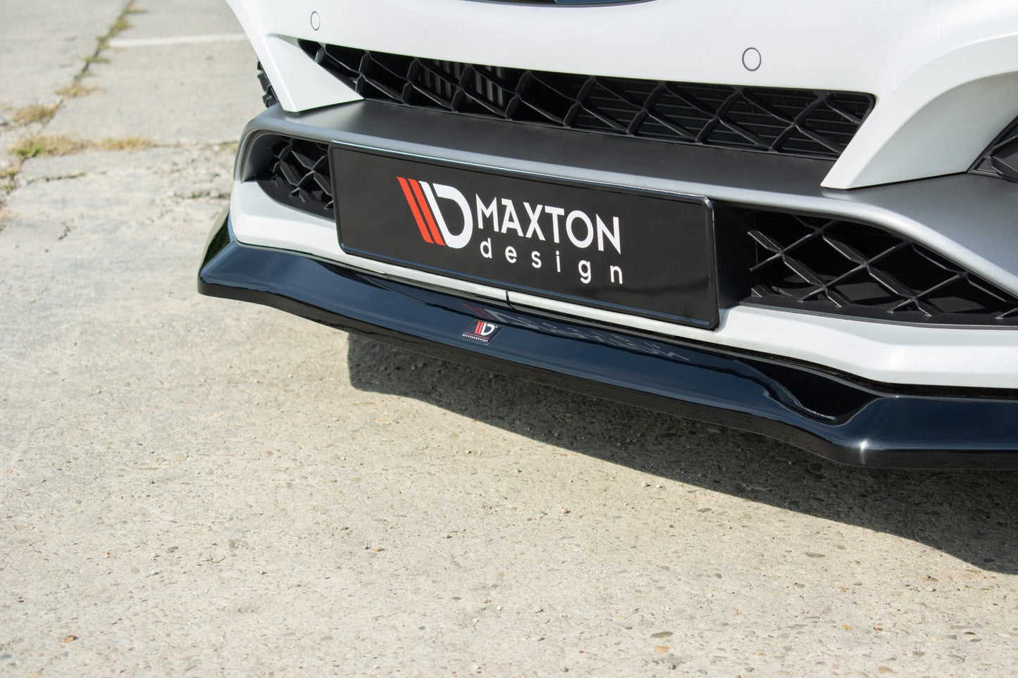 Front Ansatz V.2 für Renault Megane IV RS schwarz Hochglanz