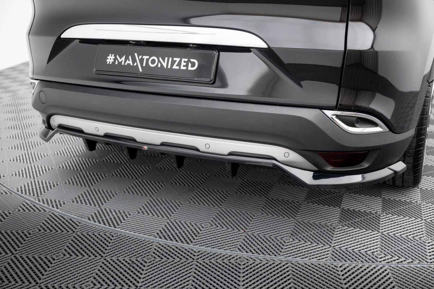 Mittlerer Cup Diffusor DTM Look Heck Ansatz für Renault Espace Mk5 schwarz Hochglanz