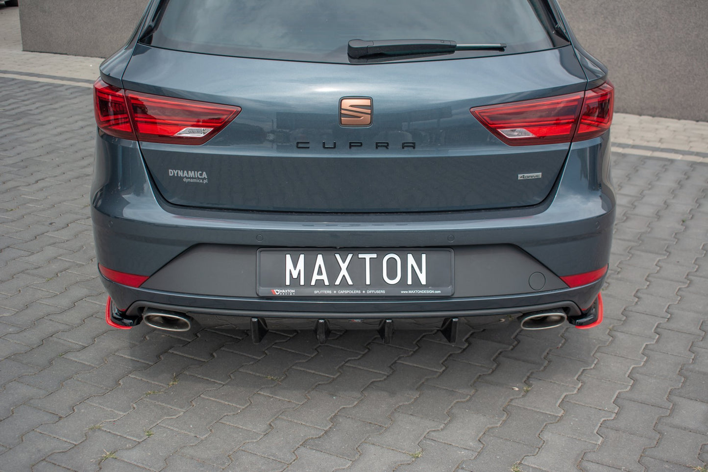 Diffusor Heck Ansatz V.1 für Seat Leon Cupra Mk3 FL Sportstourer schwarz Hochglanz