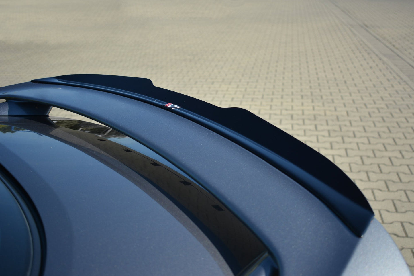 Spoiler CAP für HYUNDAI GENESIS COUPÉ MK.1 schwarz Hochglanz