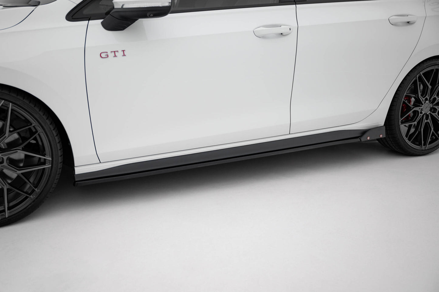 Seitenschweller Ansatz V.2 für + Flaps für VW Golf GTI / GTE / GTI Clubsport / GTD / R-Line Mk8