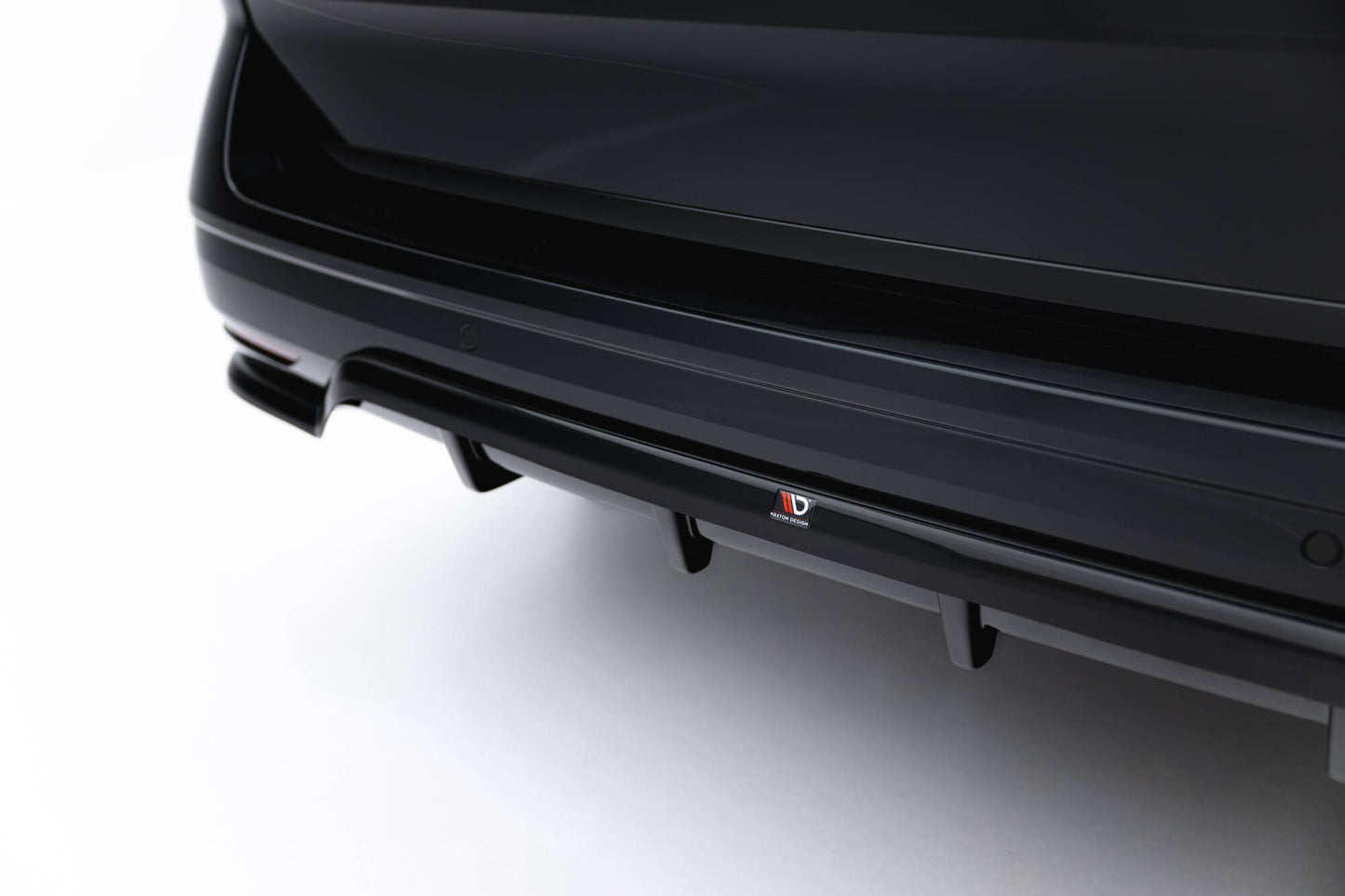 Mittlerer Cup Diffusor DTM Look Heck Ansatz für VW Multivan Long T7 schwarz Hochglanz
