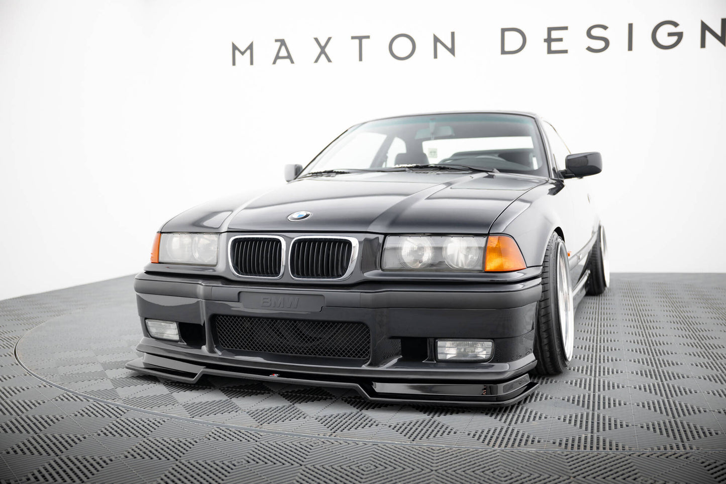 Front Ansatz V.2 für BMW M3 / 3 M-Paket E36 Coupe schwarz Hochglanz