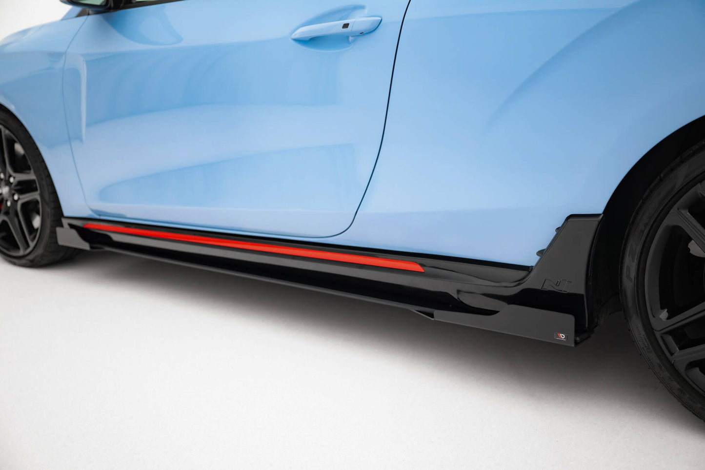 Street Pro Seitenschweller Ansatz + Flaps für Hyundai Veloster N Mk2 schwarz Hochglanz