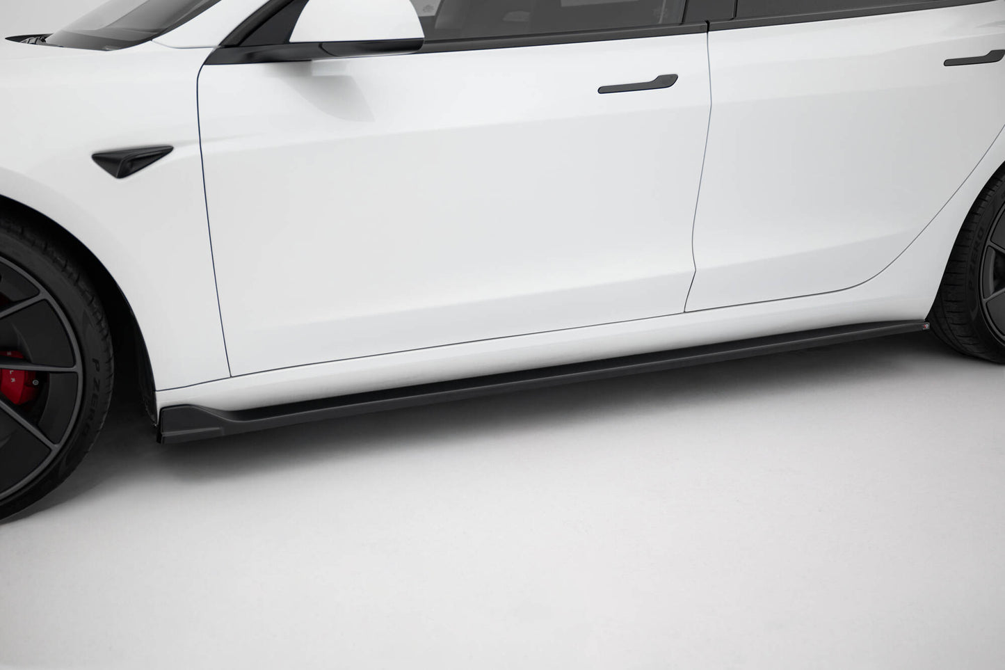 Seitenschweller Ansatz für V.3 für Tesla Model 3 Performance Mk1 Facelift schwarz Hochglanz