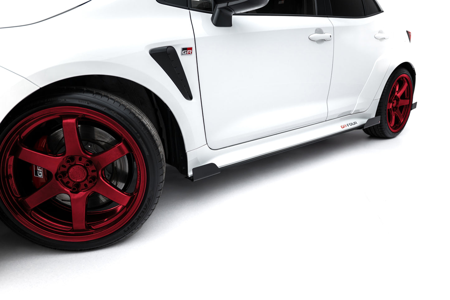 Seitenschweller Flaps für Toyota GR Corolla Mk12 schwarz Hochglanz