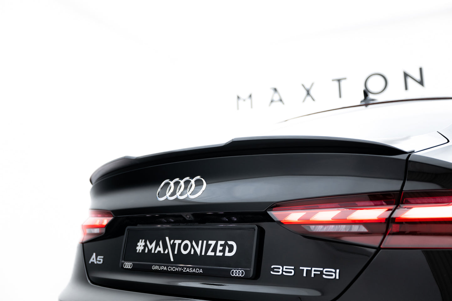 Spoiler CAP V.1 für Audi A5 F5 Sportback schwarz Hochglanz