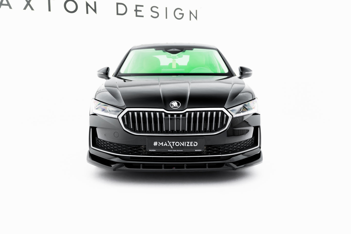 Front Ansatz V.2 für Skoda Superb Mk4 schwarz Hochglanz