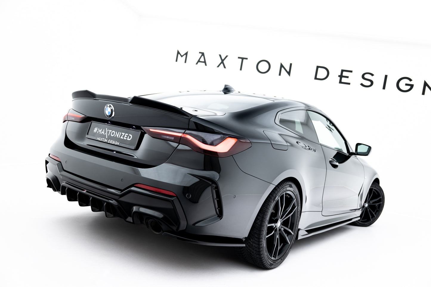 Heck Ansatz Flaps Diffusor V.7 für BMW 4er M-Paket G22 / G23 / G22 Facelift / G23 Facelift schwarz Hochglanz