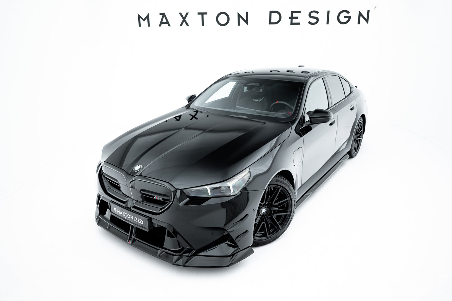 Front Ansatz V.1 für BMW M5 Limousine / Touring G90 schwarz Hochglanz