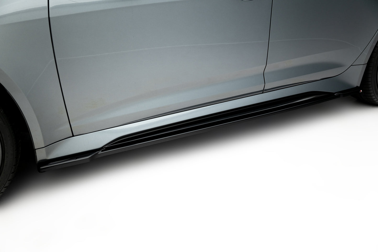 Seitenschweller Ansatz für V.1 für Audi RS6 C8 schwarz Hochglanz