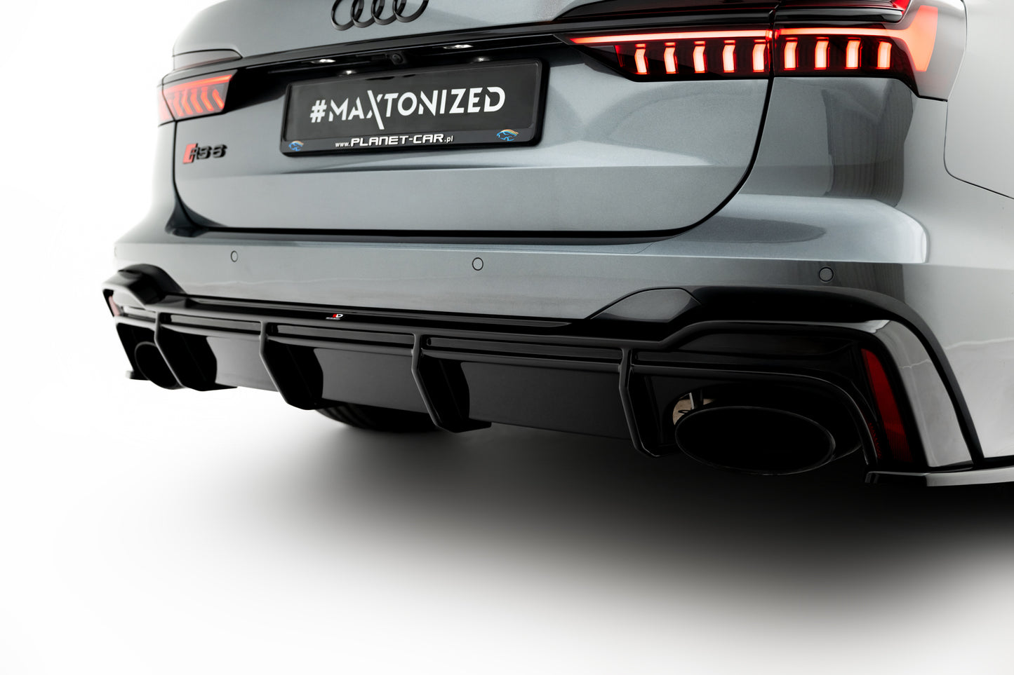 Diffusor Heck Ansatz für Audi RS6 C8 schwarz Hochglanz