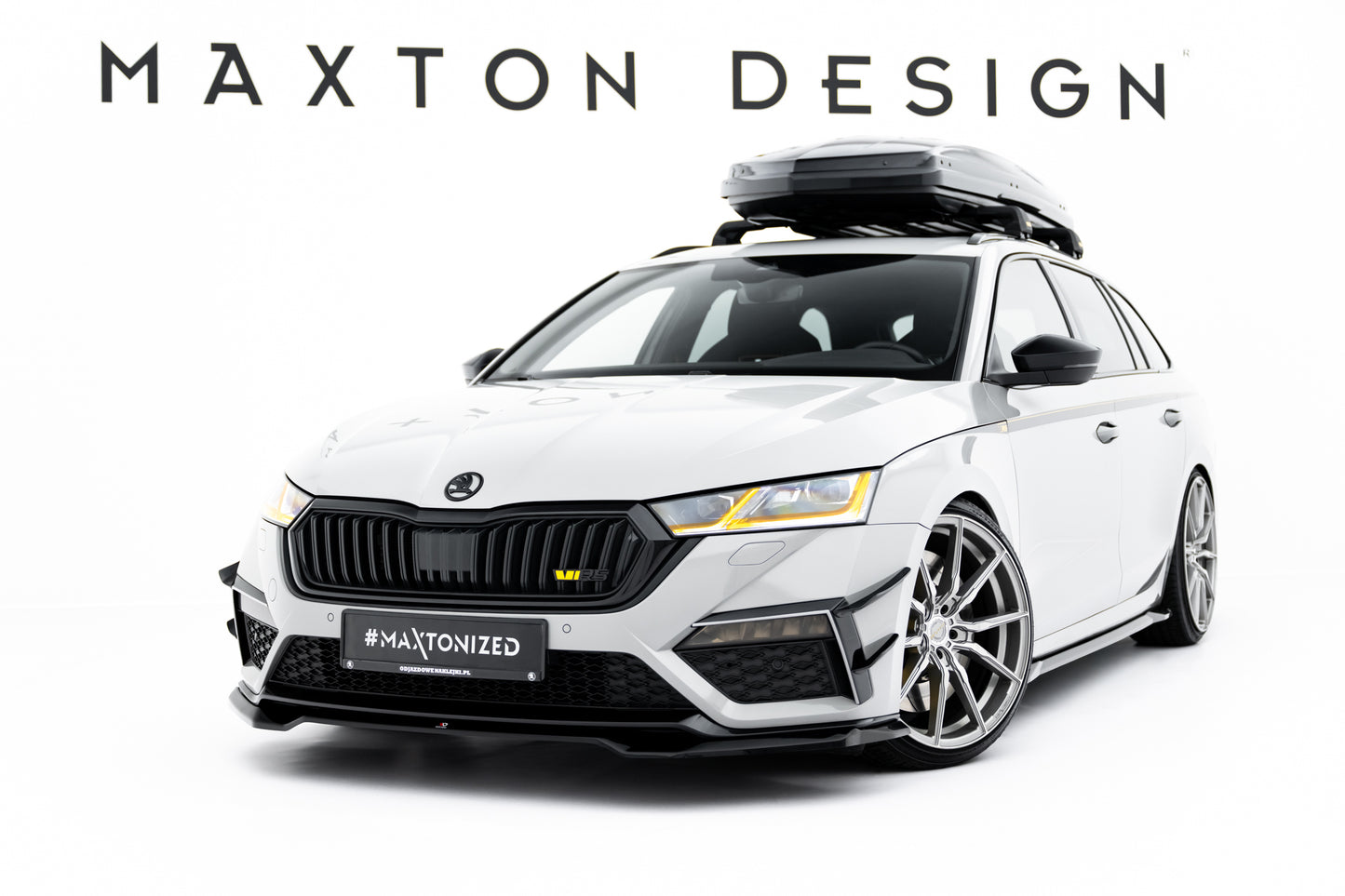 Front Ansatz V.4 für Skoda Octavia RS Mk4 schwarz Hochglanz