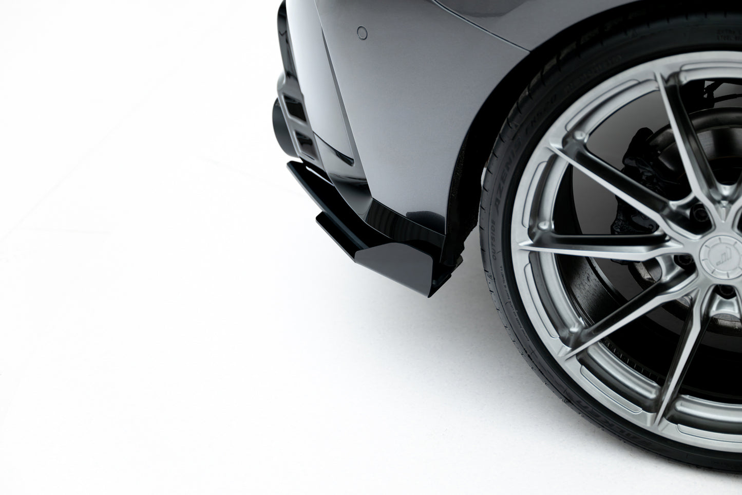 Street Pro Heck Ansatz Flaps Diffusor V.2 + Flaps für BMW 1er M-Paket F70 schwarz Hochglanz