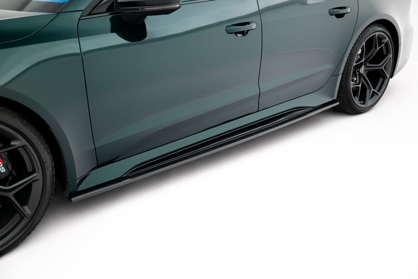 Prepreg Carbon Fiber Seitenschweller Audi RS7 C8